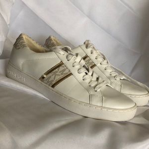 Michael Kors  Irving Stripe Lace up Sneakers 7.5